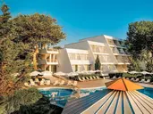 AluaSun Helios Beach