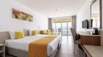AluaSun Helios Beach