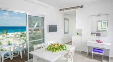 Alva Hotel Apartments