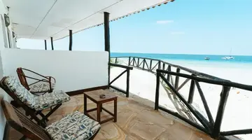 AMAAN BEACH BUNGALOWS