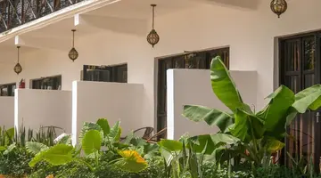 AMAAN BEACH BUNGALOWS