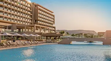 Amada Colossos Resort