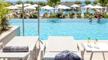 Amada Colossos Resort