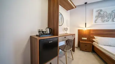 Amalia Apartments and Studios
