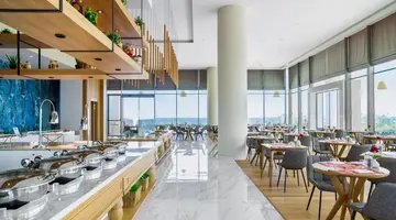 Amanti Hotel