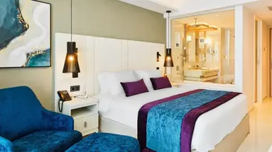 Amanti Hotel