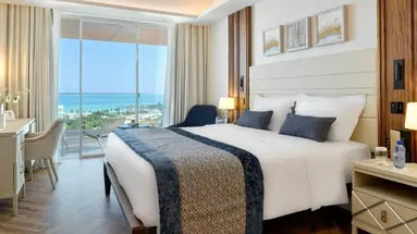 Amanti Hotel