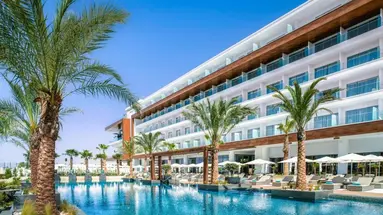 Amanti Hotel
