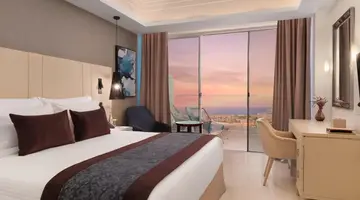 Amanti Hotel