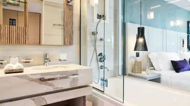 Amanti Hotel