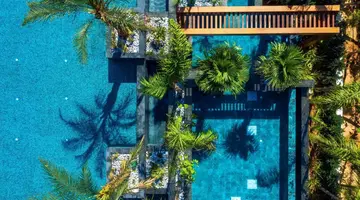 Amanti Hotel
