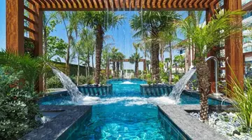 Amanti Hotel