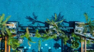 Amanti Hotel