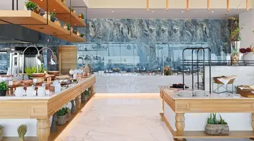 Amanti Hotel