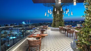 Amanti Hotel
