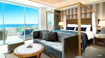 Amanti MadeForTwo Hotels