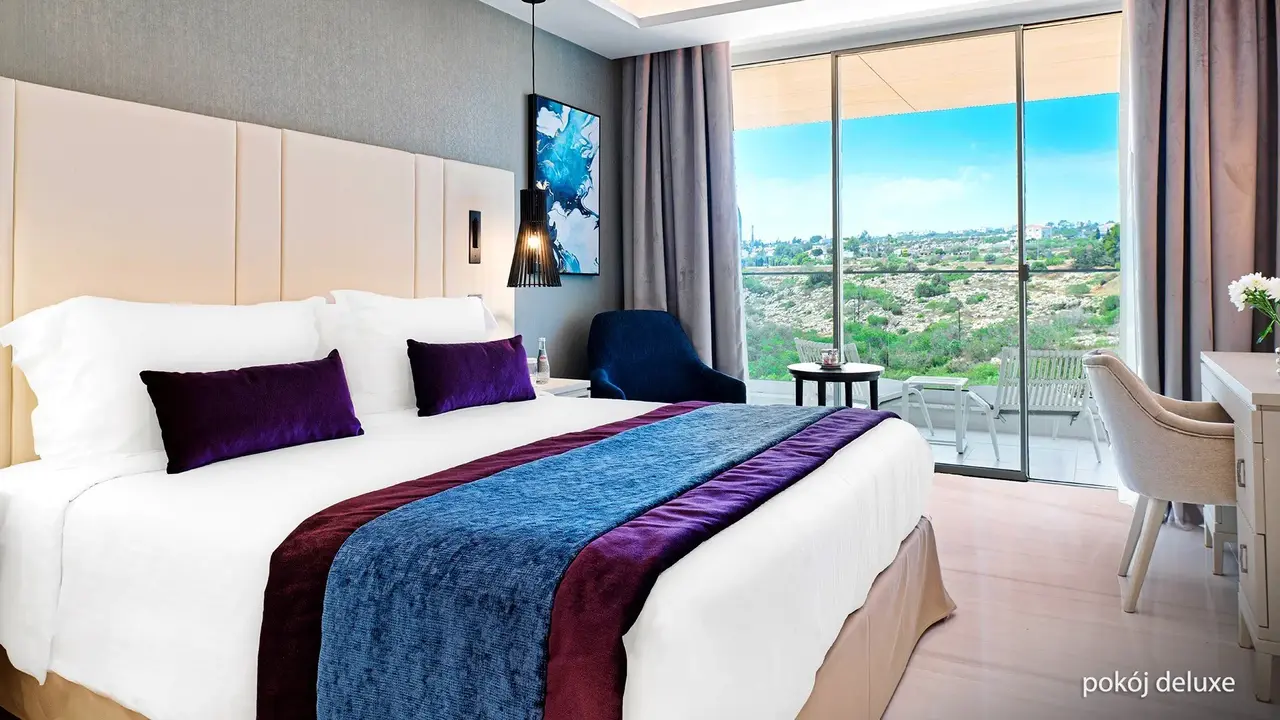 Amanti MadeForTwo Hotels