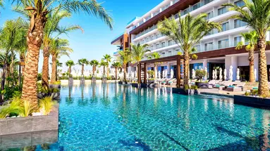 Amanti MadeForTwo Hotels