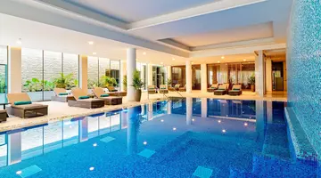 Amanti MadeForTwo Hotels