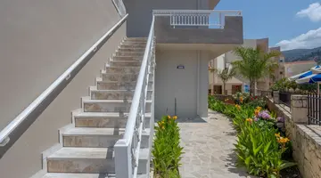 AMARA SEASIDE