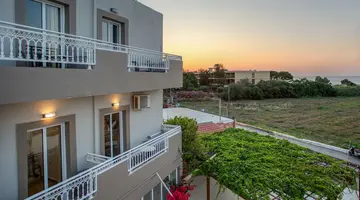 AMARA SEASIDE