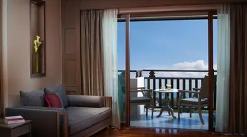 Amari Vogue Resort