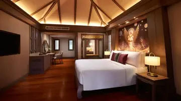Amari Vogue Resort