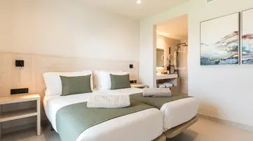 Amarilla Golf Residences