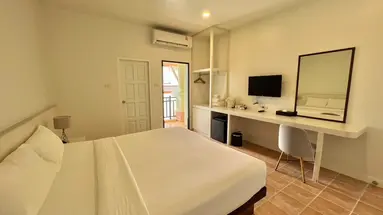 Amata Patong