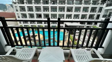 Amata Patong