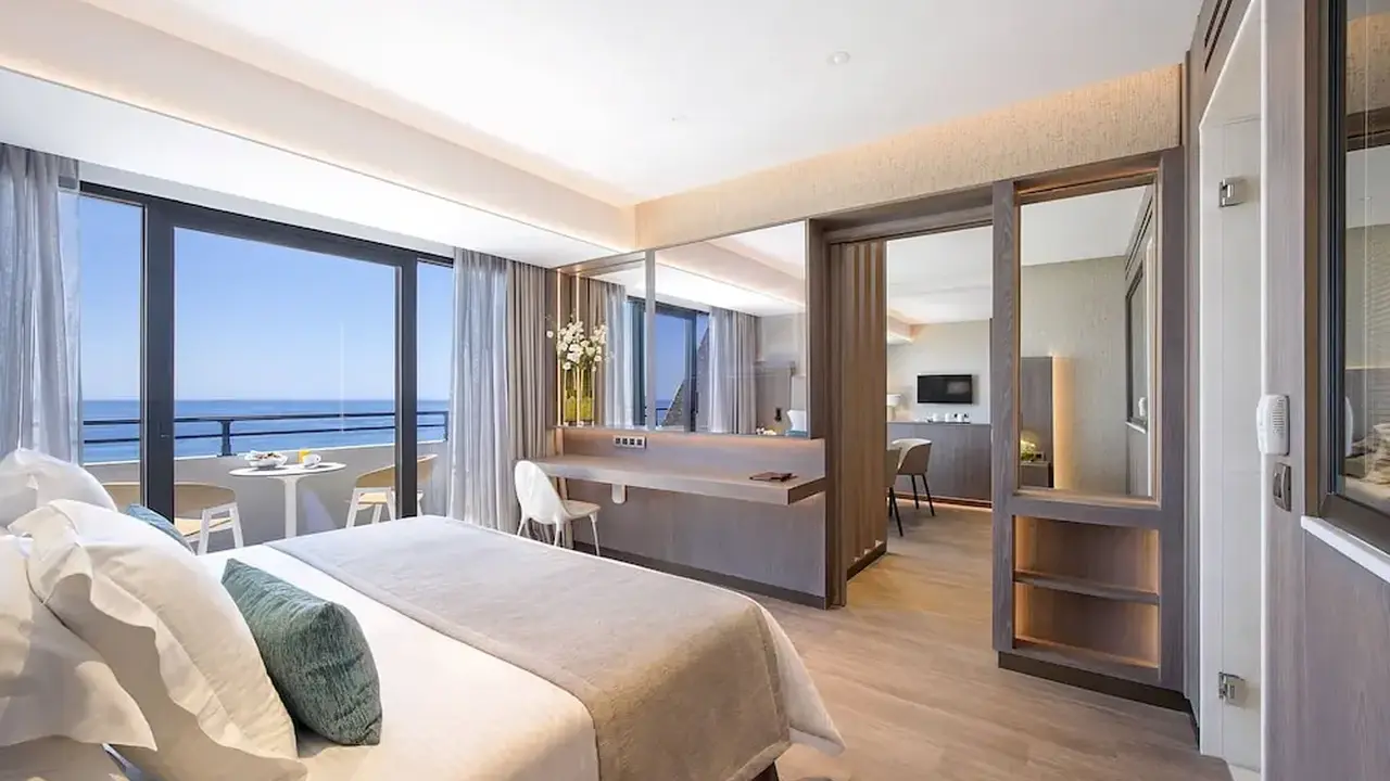 Amathus Beach Hotel Limassol