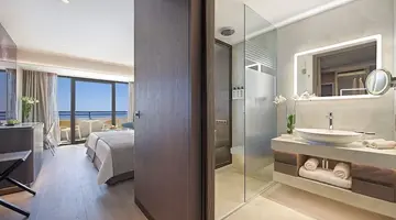 Amathus Beach Hotel Limassol