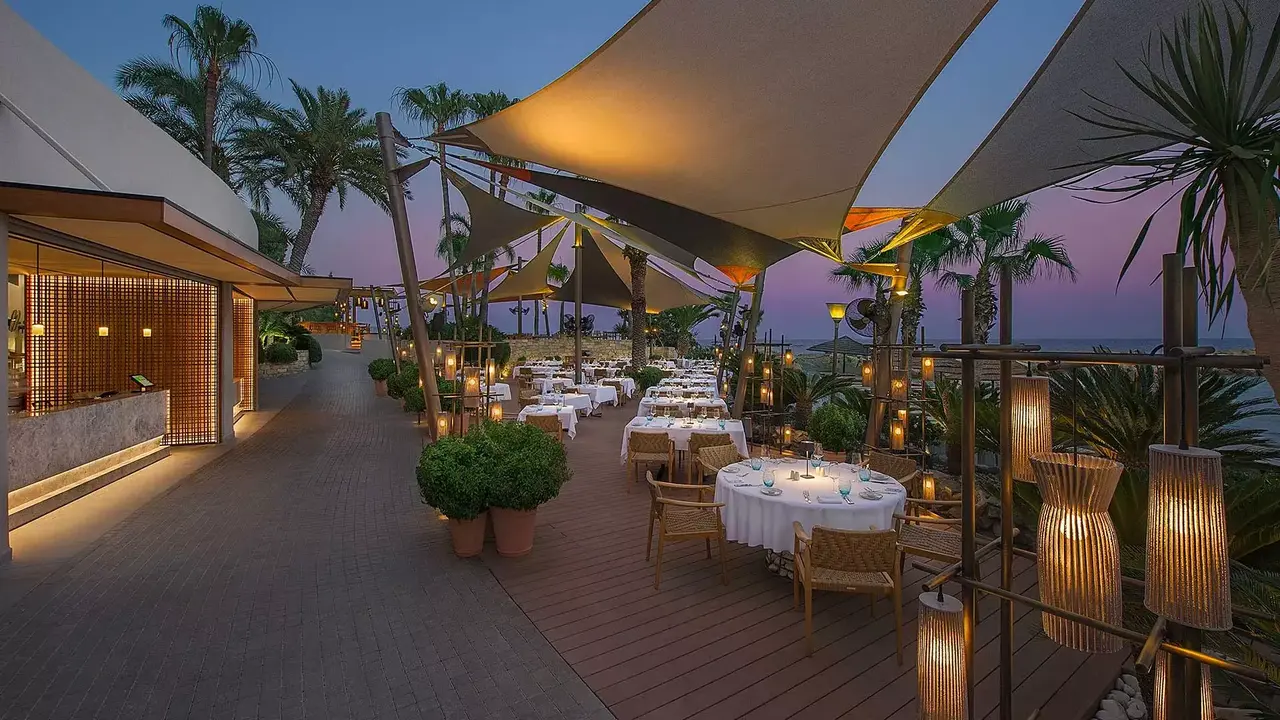 Amathus Beach Hotel