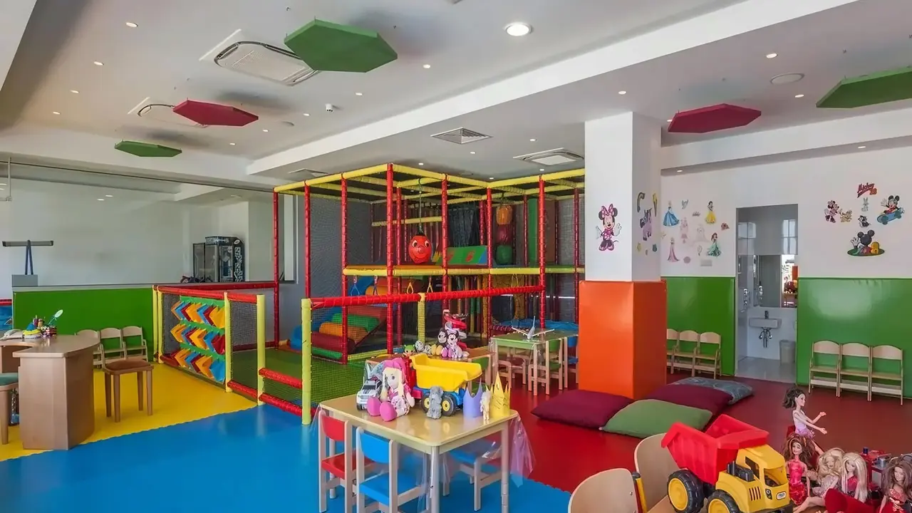 Amathus Beach Hotel