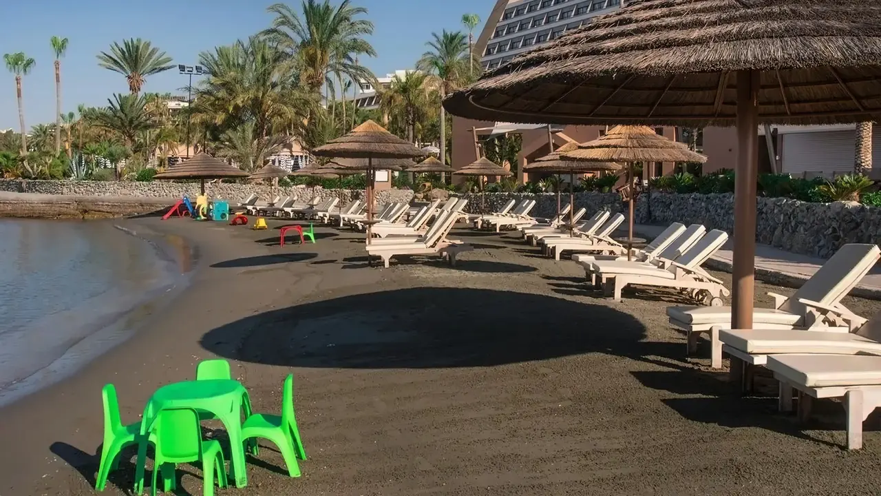 Amathus Beach Hotel