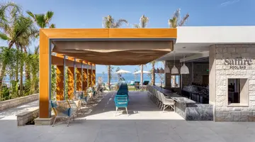 Amavi Hotel