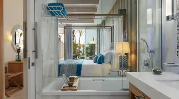 Amavi Hotel