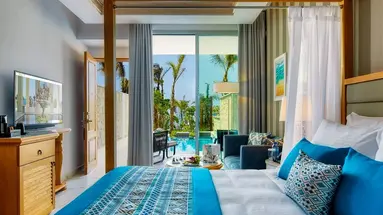 Amavi Hotel