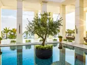 Amavi Hotel