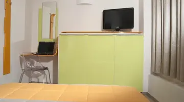 Amazon Hotel