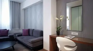 Amazon Hotel