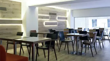 Amazon Hotel