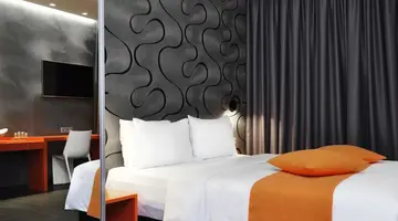 Amazon Hotel