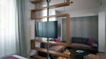 Amazon Hotel