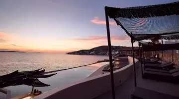 Amazon Mykonos Resort & Spa