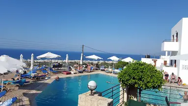 AMAZONES VILLAGE AND SUITES