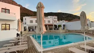 Amazones Village Suites