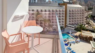 Ambassador Playa I