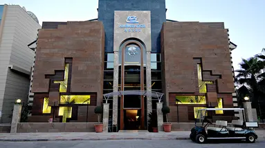 AMBASSADOR PLAZA HOTEL