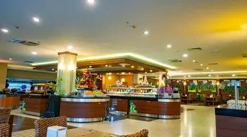 AMBASSADOR PLAZA HOTEL